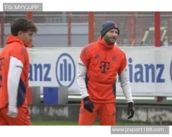 拜仁官方确认莱默尔因左小腿肌肉撕裂将缺席多场比赛